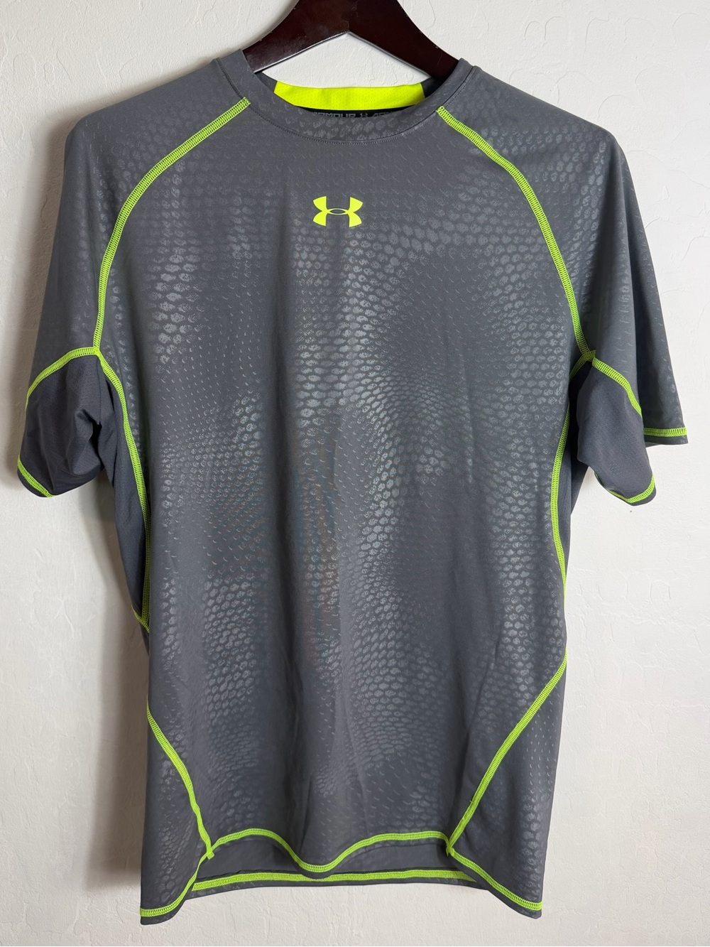 Under Armour Compression Gray Short-Sleeve Performance Shirt Neon Yellow Accents